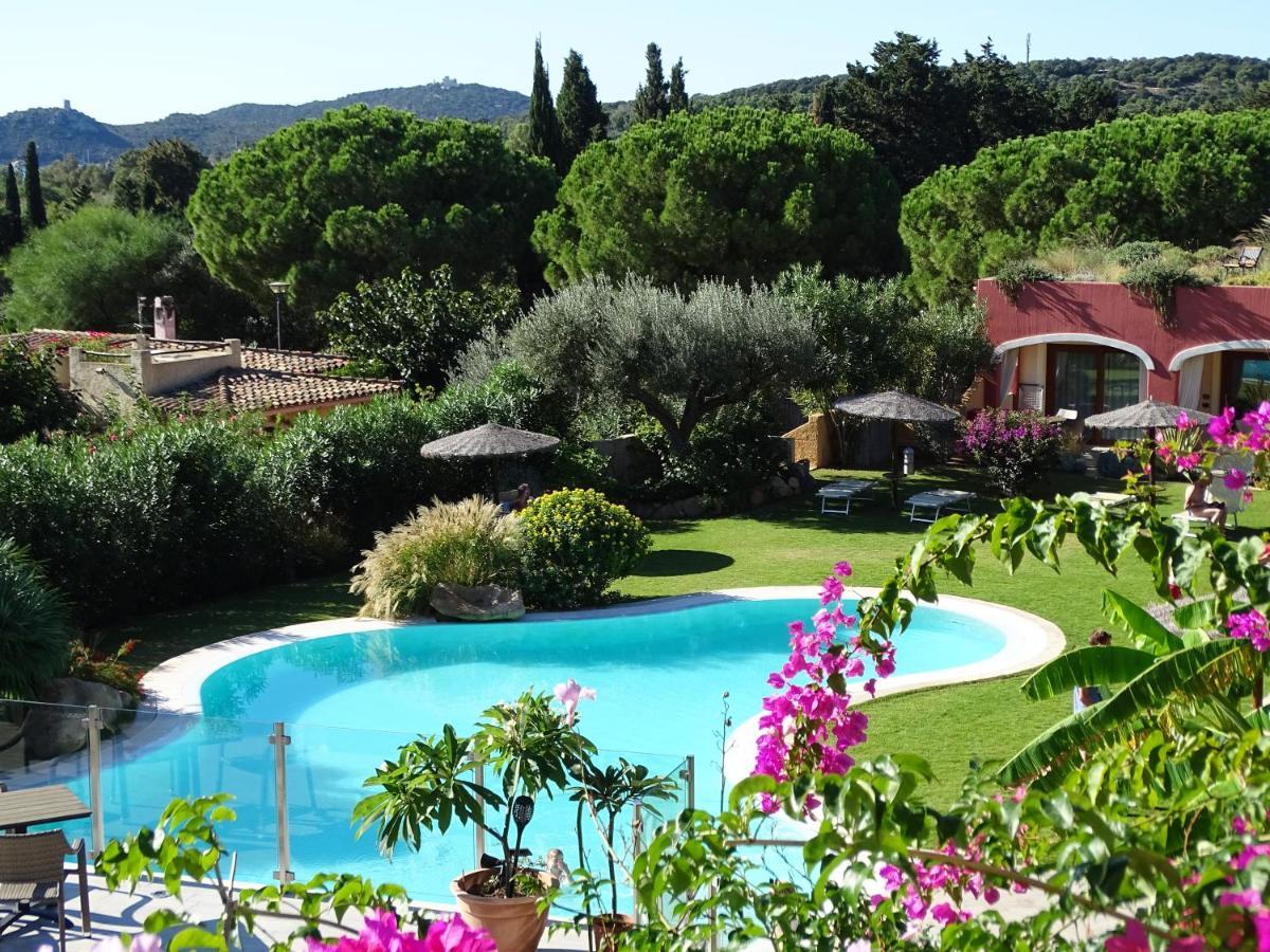 Hotel Mariposas Villasimius Exterior photo